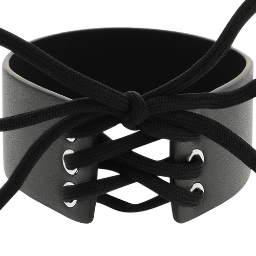 COQUETTE CHOKER CUERO VEGANO